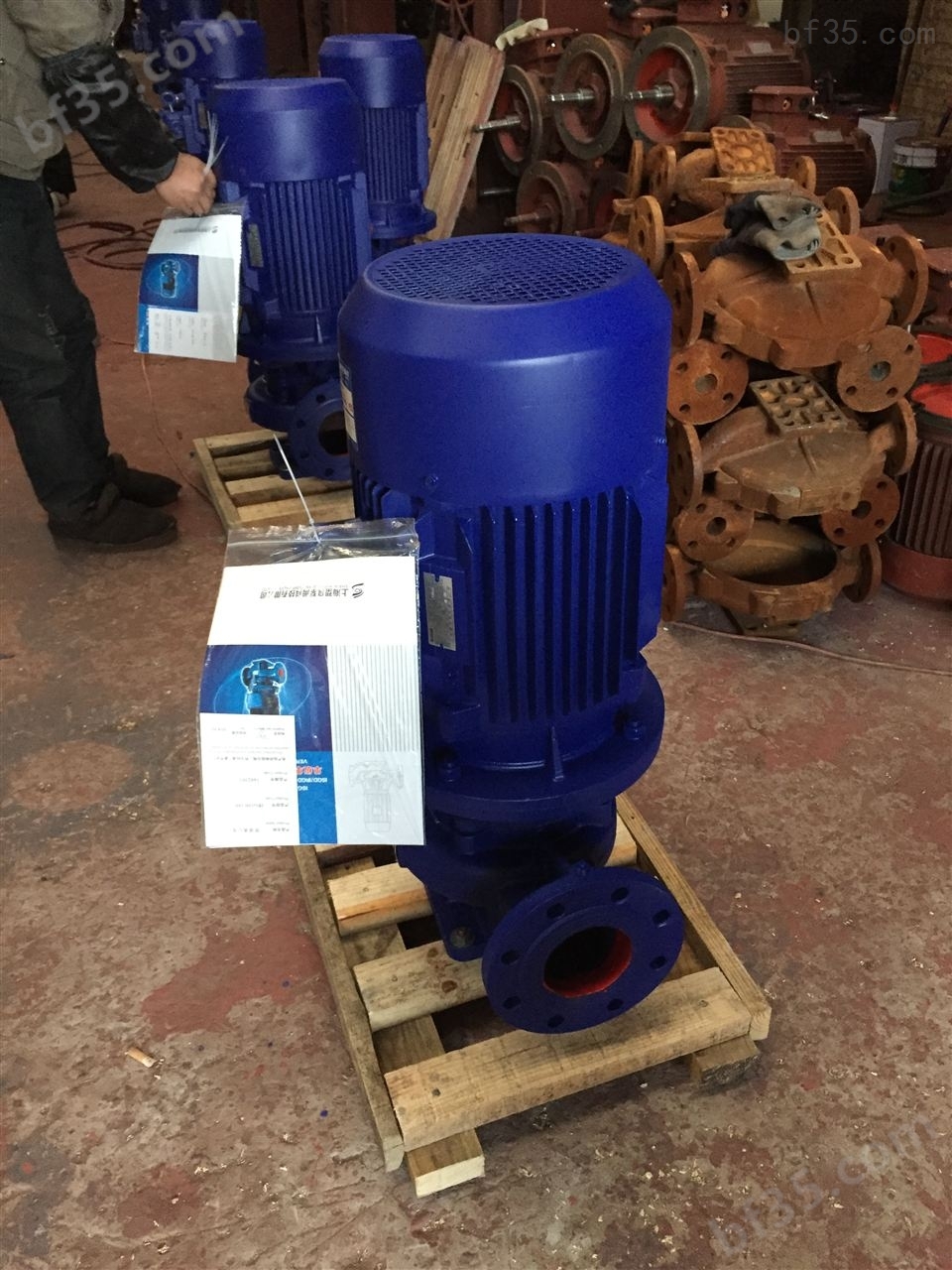供应ISG40-100（I）立式增压管道泵,单级单吸管道泵,管道泵*